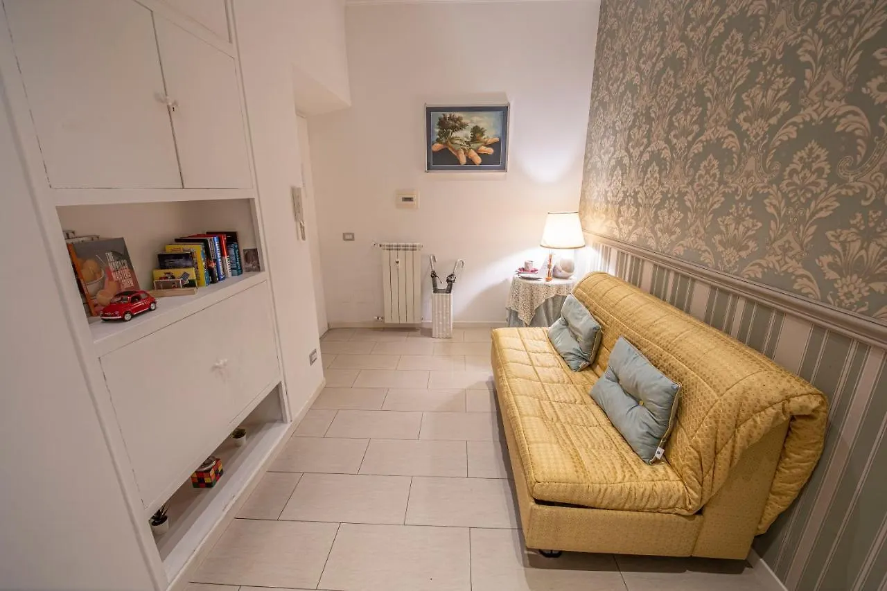 Ferienwohnung Refuge On Piazza Re Di Roma Italien